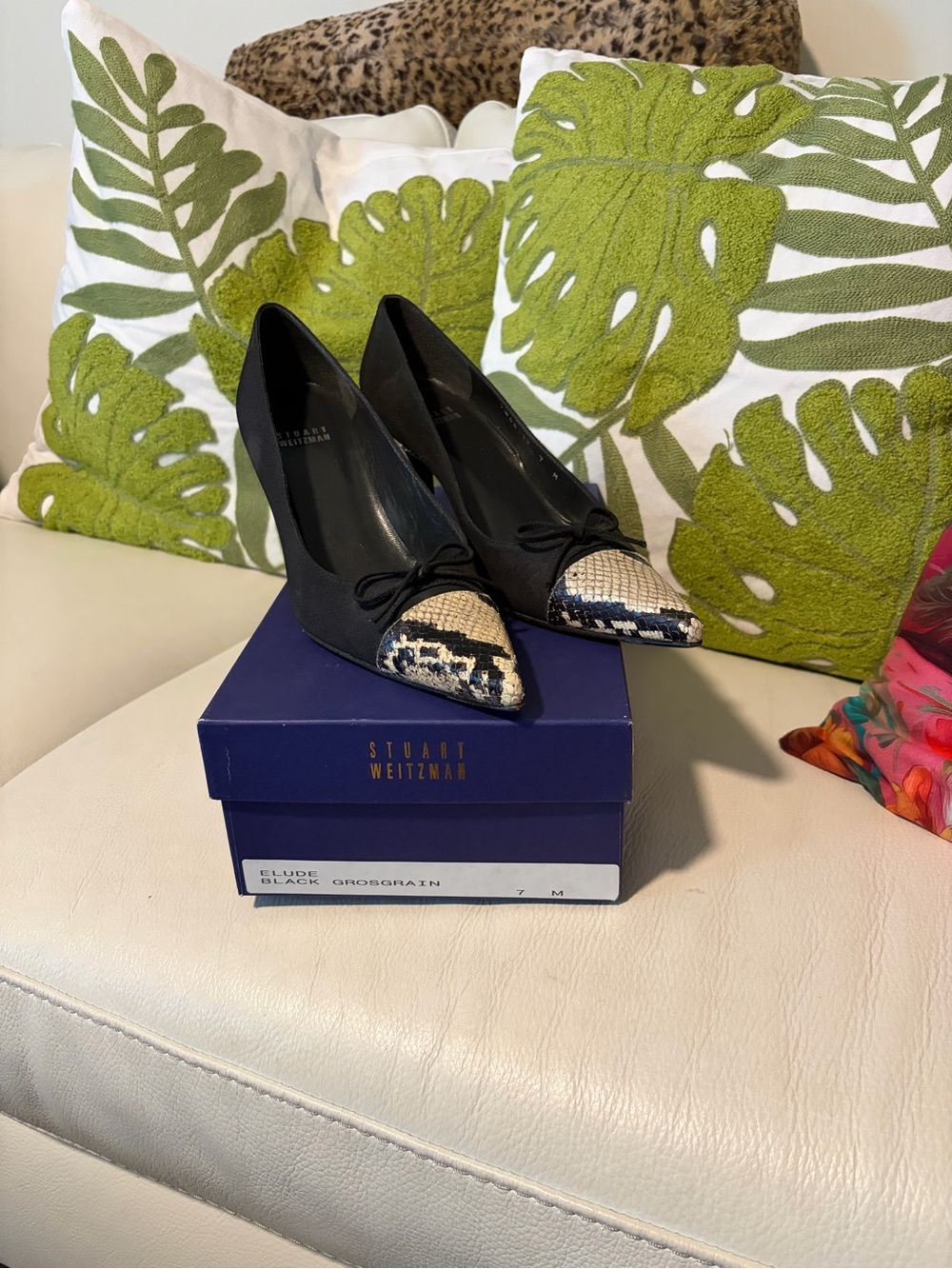 Stuart Weitzman Black Pumps with Snakeskin Pointed Toe
